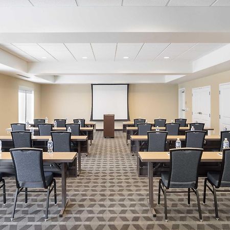 Towneplace By Marriott Suites Portland Vancouver Evergreen Bagian luar foto