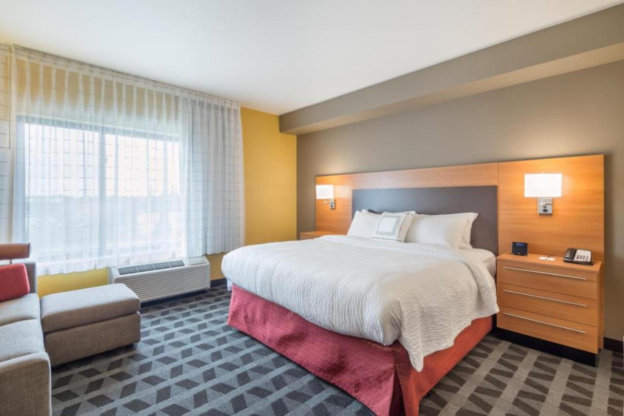 Towneplace By Marriott Suites Portland Vancouver Evergreen Bagian luar foto